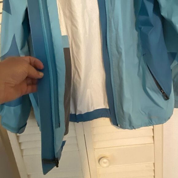 LL Bean Outer Shell rain jacket - Picture 7 of 13